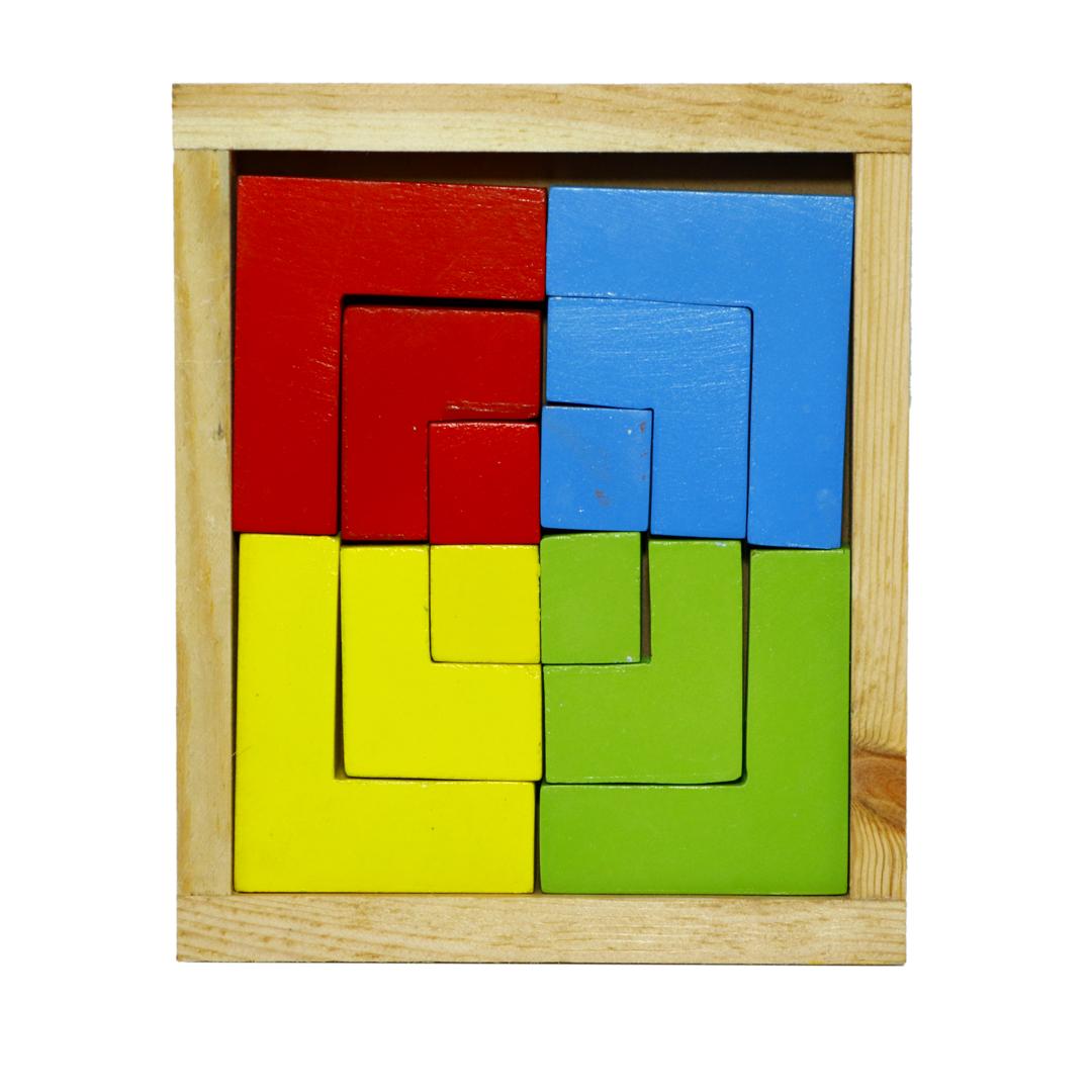 Montessori Toys : wooden puzzle board